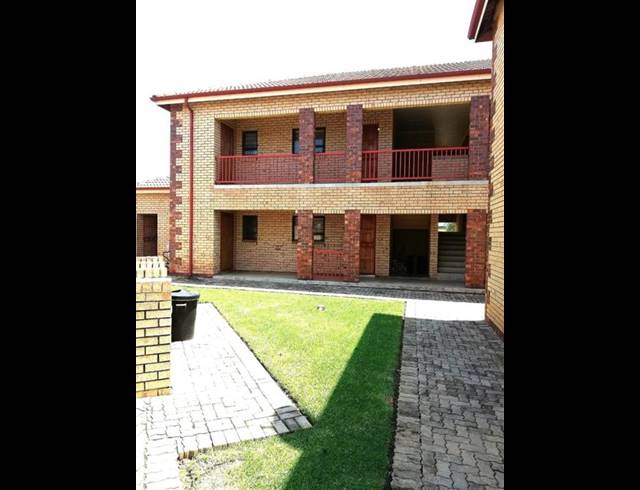 1 BEDROOM PROPERTY TO RENT IN DASSIE RAND
